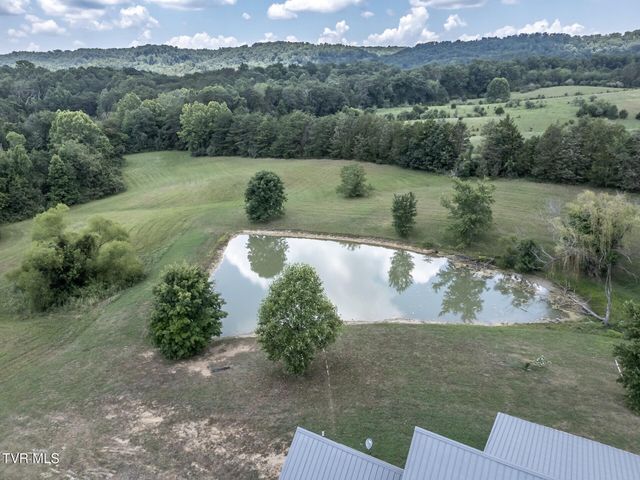 1473 Oasis Road, Bulls Gap, TN 37711