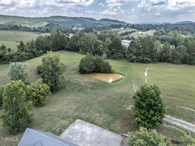 1473 Oasis Road, Bulls Gap, TN 37711