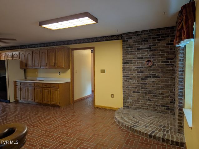 1473 Oasis Road, Bulls Gap, TN 37711