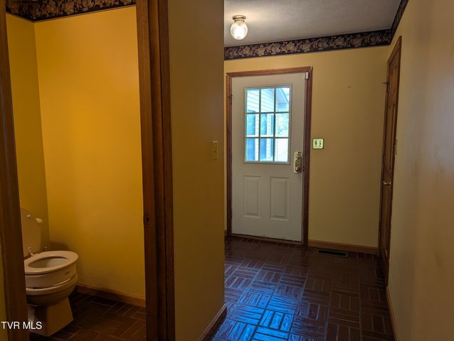 1473 Oasis Road, Bulls Gap, TN 37711