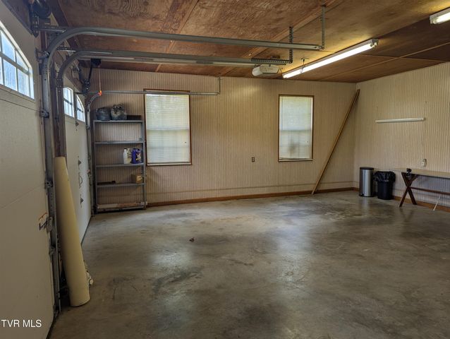 1473 Oasis Road, Bulls Gap, TN 37711
