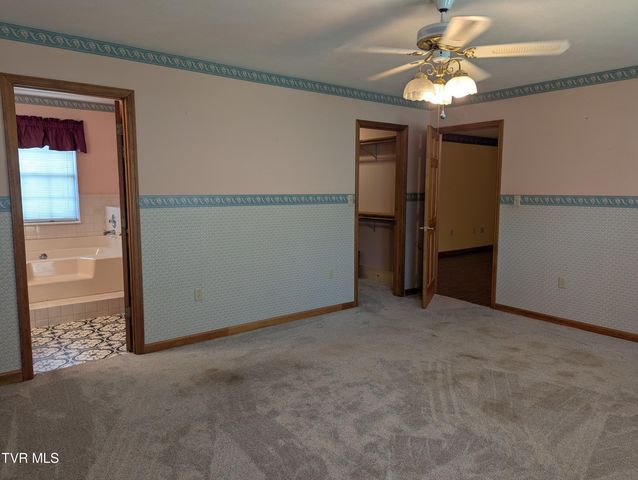 1473 Oasis Road, Bulls Gap, TN 37711