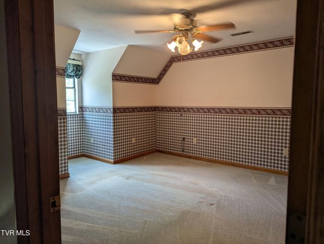 1473 Oasis Road, Bulls Gap, TN 37711