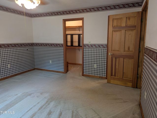 1473 Oasis Road, Bulls Gap, TN 37711