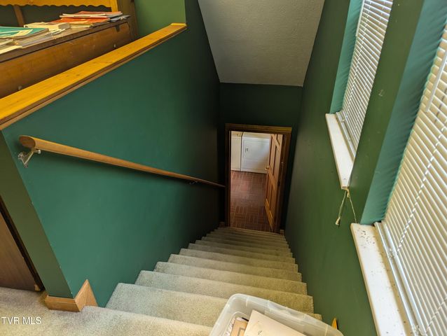 1473 Oasis Road, Bulls Gap, TN 37711