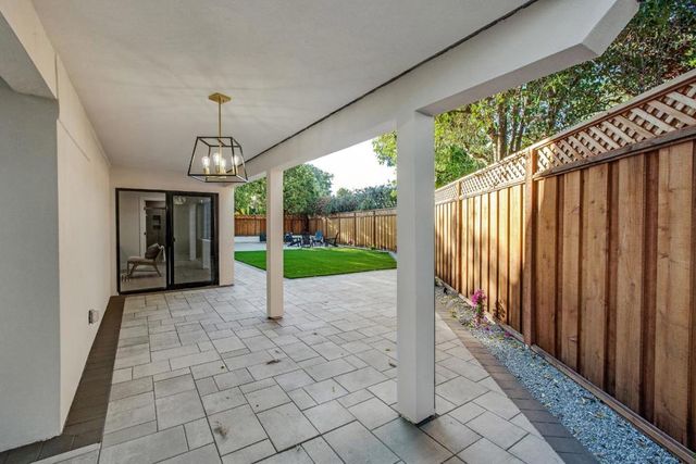 808 Mohican Way, Redwood City, CA 94062