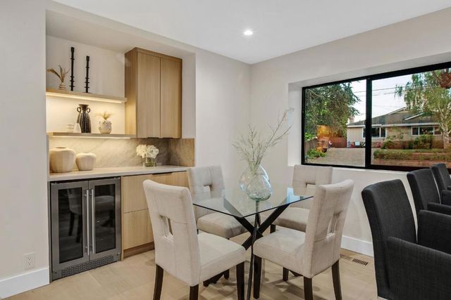 808 Mohican Way, Redwood City, CA 94062