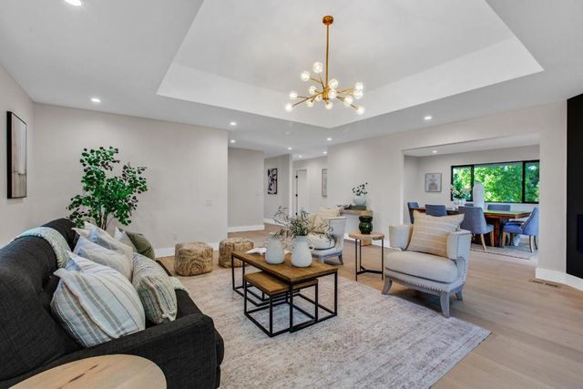 808 Mohican Way, Redwood City, CA 94062