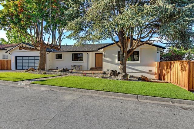 808 Mohican Way, Redwood City, CA 94062