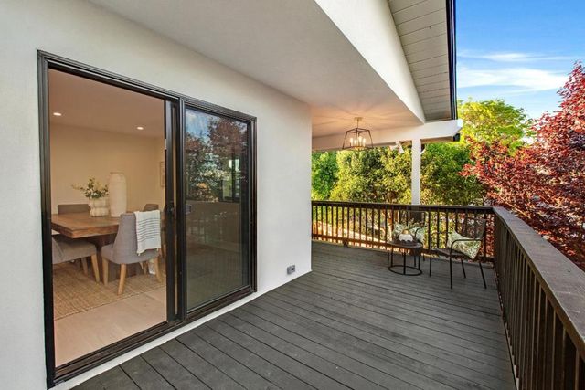 808 Mohican Way, Redwood City, CA 94062