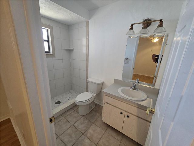 5908 FOREST LANE, Zephyrhills, FL 33542