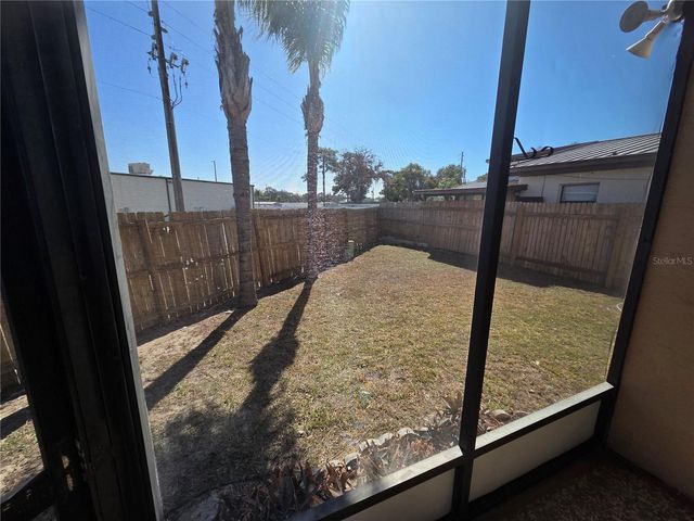 5908 FOREST LANE, Zephyrhills, FL 33542