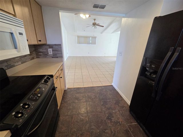 5908 FOREST LANE, Zephyrhills, FL 33542