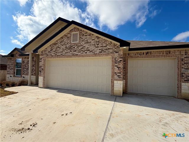 6907 Wizard Drive, Killeen, TX 76549