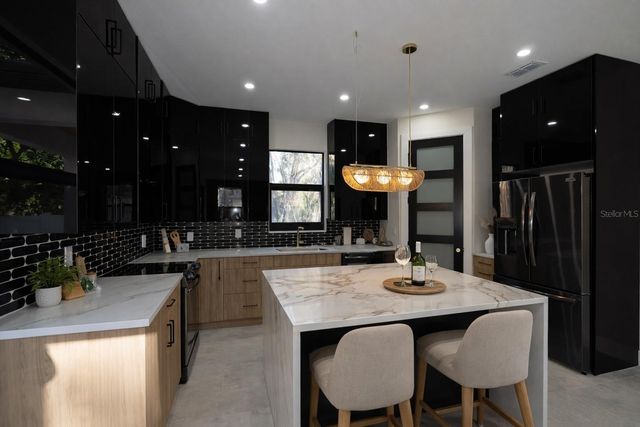 7609 AMHERST STREET, Tampa, FL 33625