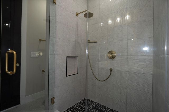 7609 AMHERST STREET, Tampa, FL 33625