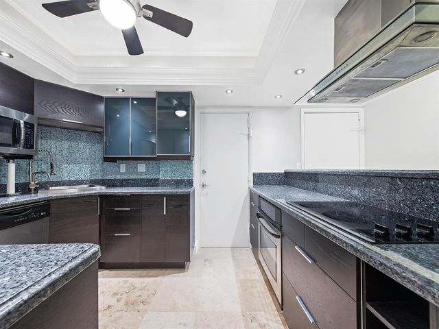 3233 NE 34th Street 1712, Fort Lauderdale, FL 33308