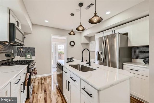 117 EAST AVE, Dundalk, MD 21222