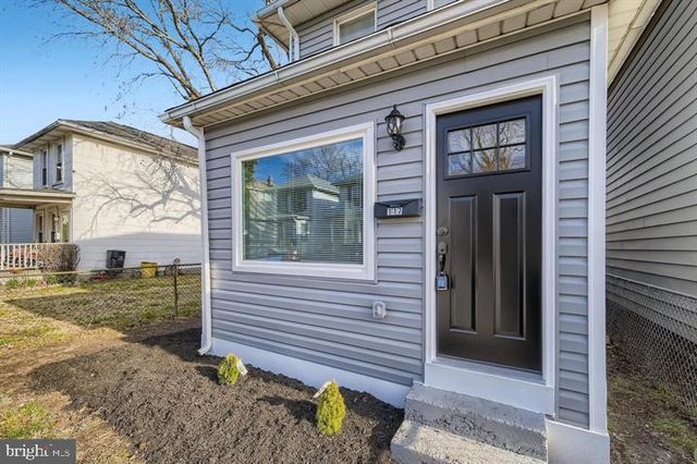 117 EAST AVE, Dundalk, MD 21222