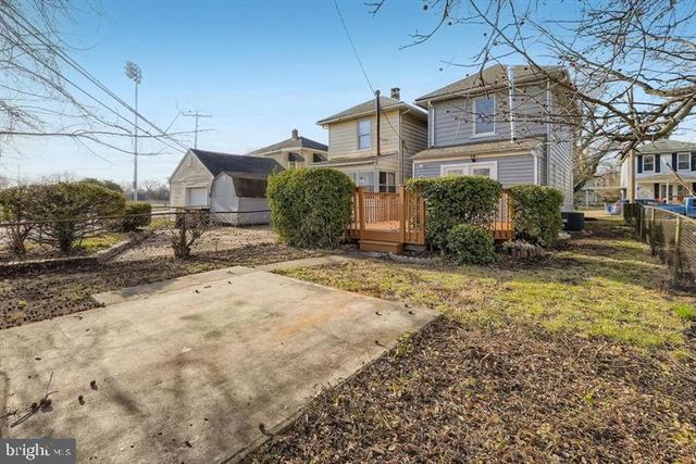 117 EAST AVE, Dundalk, MD 21222