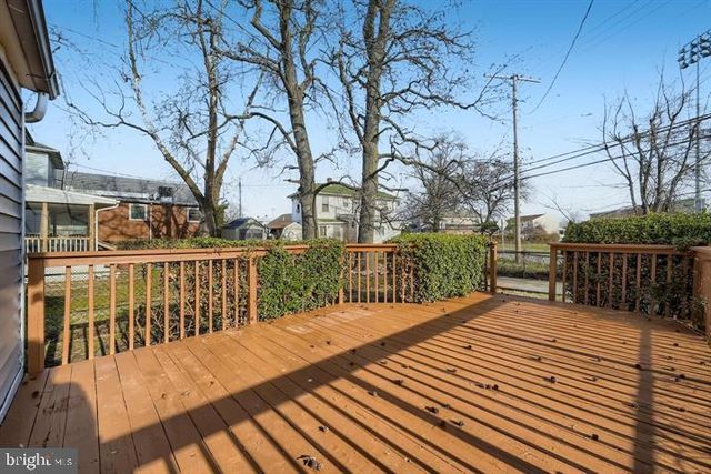 117 EAST AVE, Dundalk, MD 21222