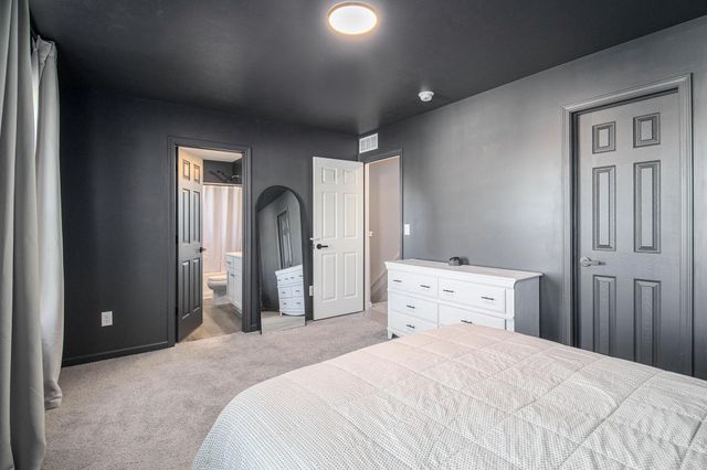 1734 Stoneham Drive, Mishawaka, IN 46544