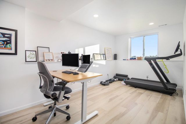 1734 Stoneham Drive, Mishawaka, IN 46544