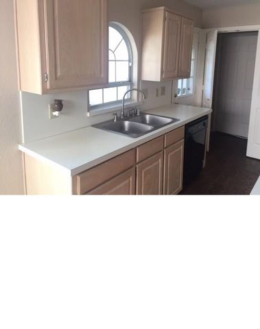 1120 Emily Ln, Carrollton, TX 75010