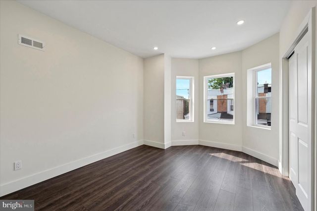 5613 PEMBERTON ST, Philadelphia, PA 19143