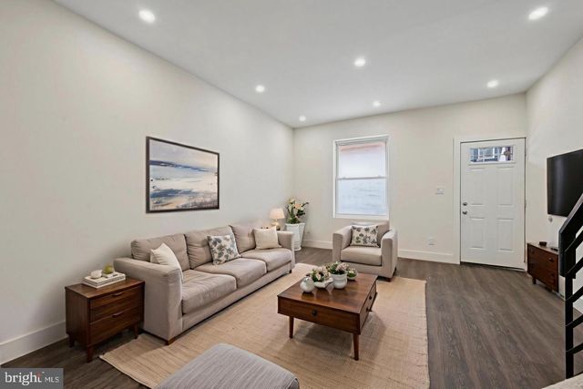 5613 PEMBERTON ST, Philadelphia, PA 19143