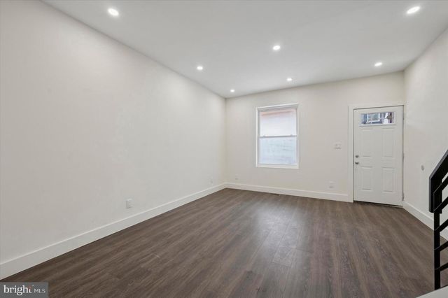 5613 PEMBERTON ST, Philadelphia, PA 19143