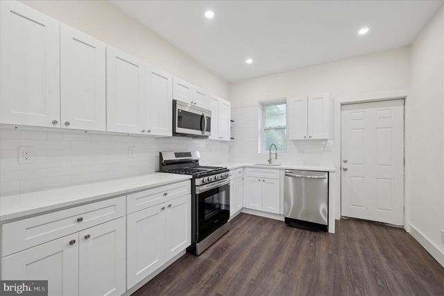 5613 PEMBERTON ST, Philadelphia, PA 19143