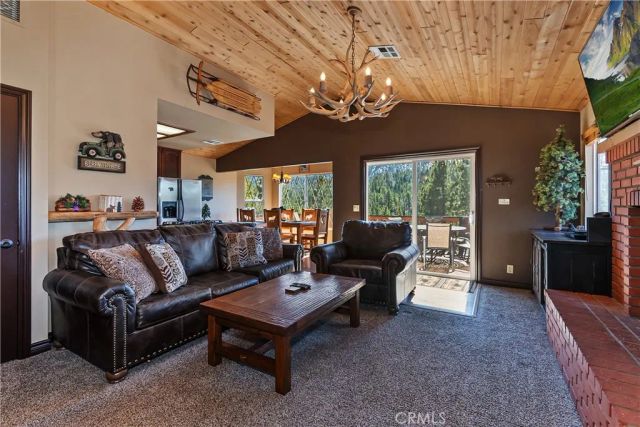 43850 Yosemite, Big Bear Lake, CA 92315