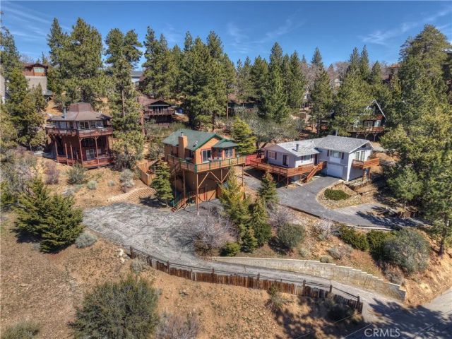 43850 Yosemite, Big Bear Lake, CA 92315