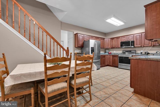 820 HECK HILL RD, Lewisberry, PA 17339