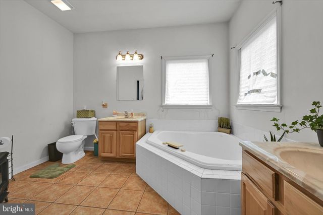820 HECK HILL RD, Lewisberry, PA 17339