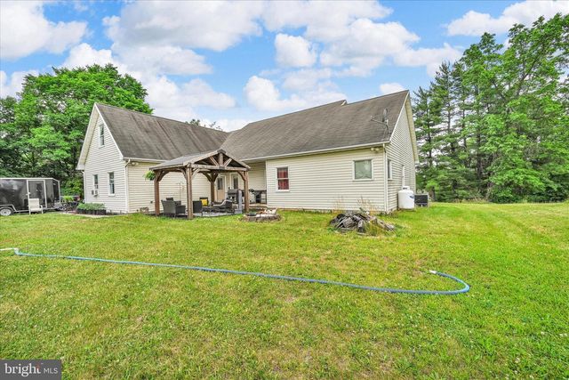 820 HECK HILL RD, Lewisberry, PA 17339