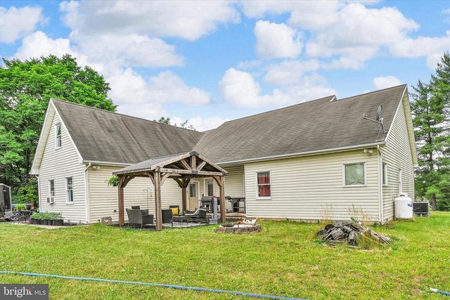 820 HECK HILL RD, Lewisberry, PA 17339