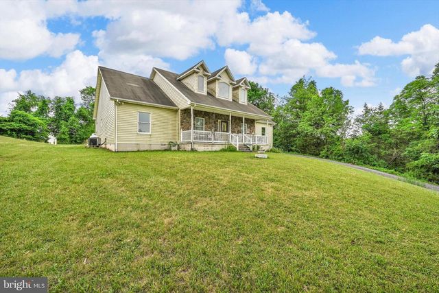 820 HECK HILL RD, Lewisberry, PA 17339
