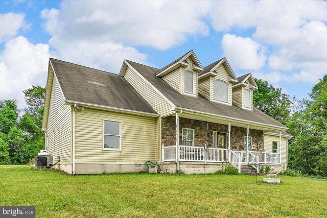 820 HECK HILL RD, Lewisberry, PA 17339