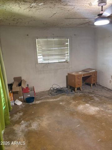 1921 W WHITTON Avenue, Phoenix, AZ 85015