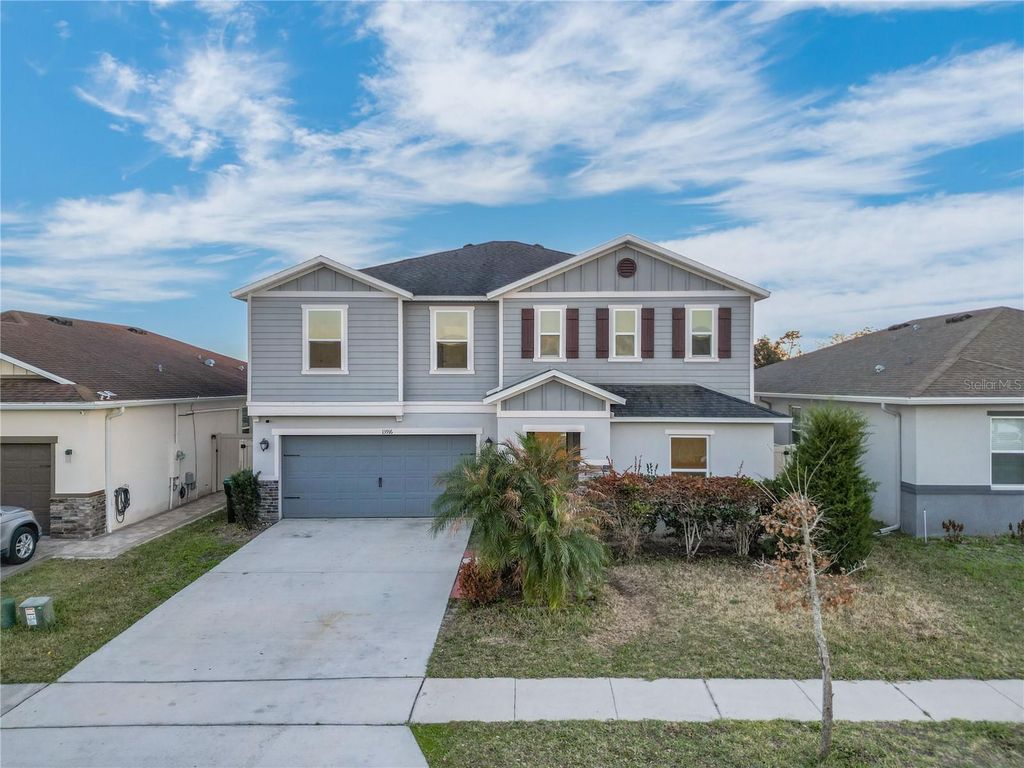 Image 1 of property listing at 13916 RUSHING CREEK RUN, Orlando, FL 32824