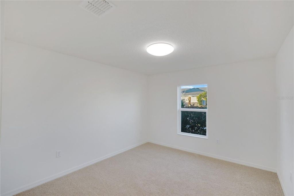 Image 17 of property listing at 13916 RUSHING CREEK RUN, Orlando, FL 32824