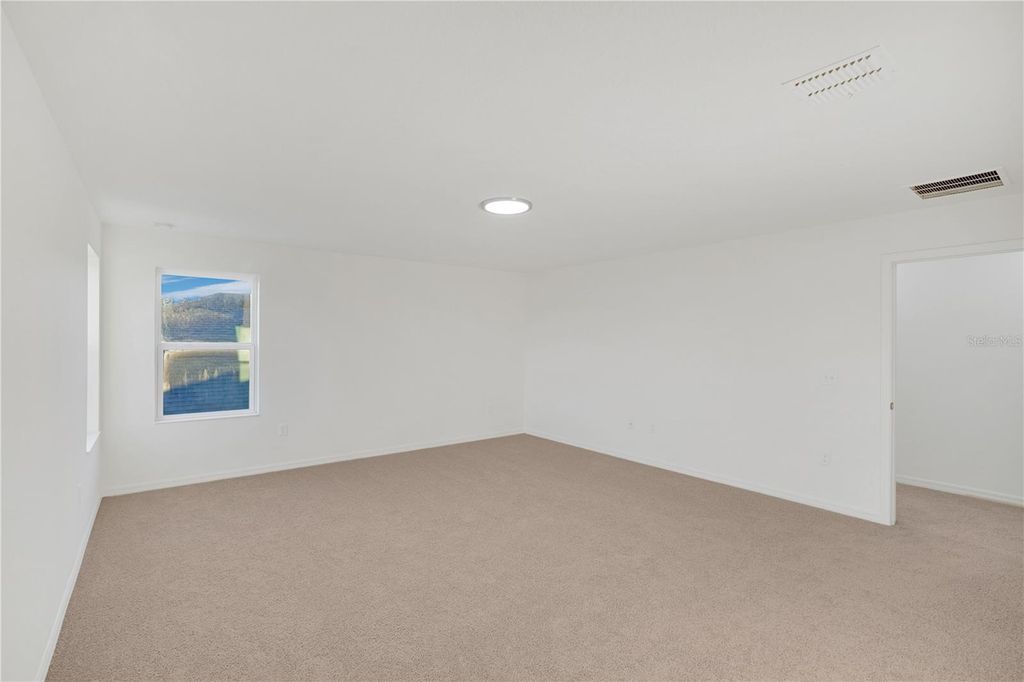 Image 24 of property listing at 13916 RUSHING CREEK RUN, Orlando, FL 32824