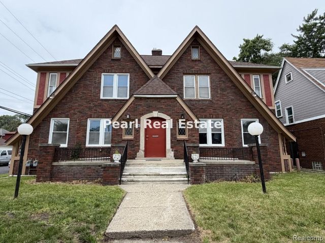 18903 Unit 2S Santa Rosa Drive, Detroit, MI 48221