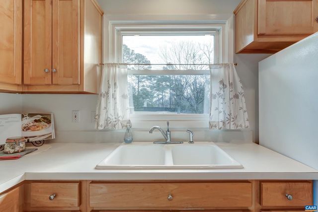 1179 BLUE RIDGE AVE, Crozet, VA 22932