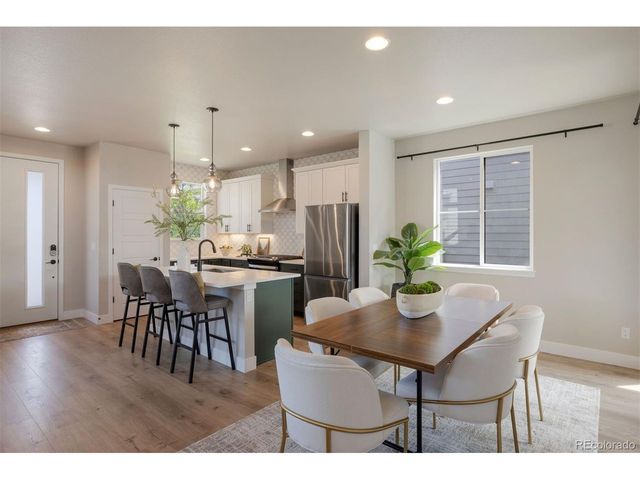 1556 Stablecross Dr, Castle Pines, CO 80108
