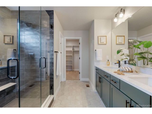 1556 Stablecross Dr, Castle Pines, CO 80108