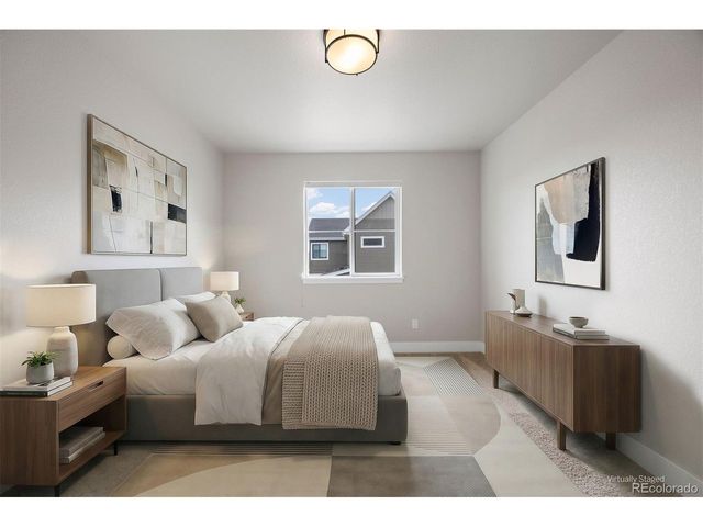 1556 Stablecross Dr, Castle Pines, CO 80108