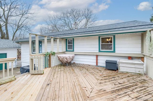 8250 Rockwood Avenue, Mount Morris, MI 48458